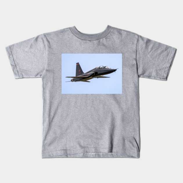 Black Northrop T-38 Talons from 9th Recon Wing at Beale AFB Kids T-Shirt by acefox1